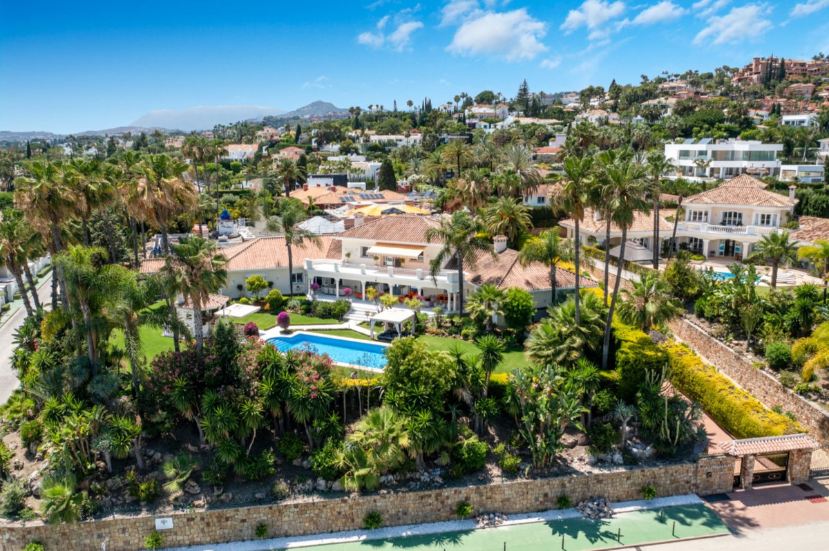 Nueva Andalucía, Marbella
